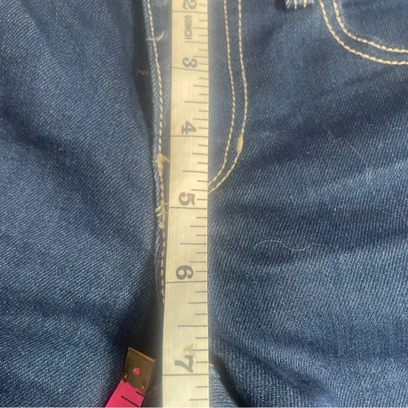 NWOT Gap Denim cut off Jean shorts 26/2 regular never worn Buy cheap off season! - Picture 5 of 11